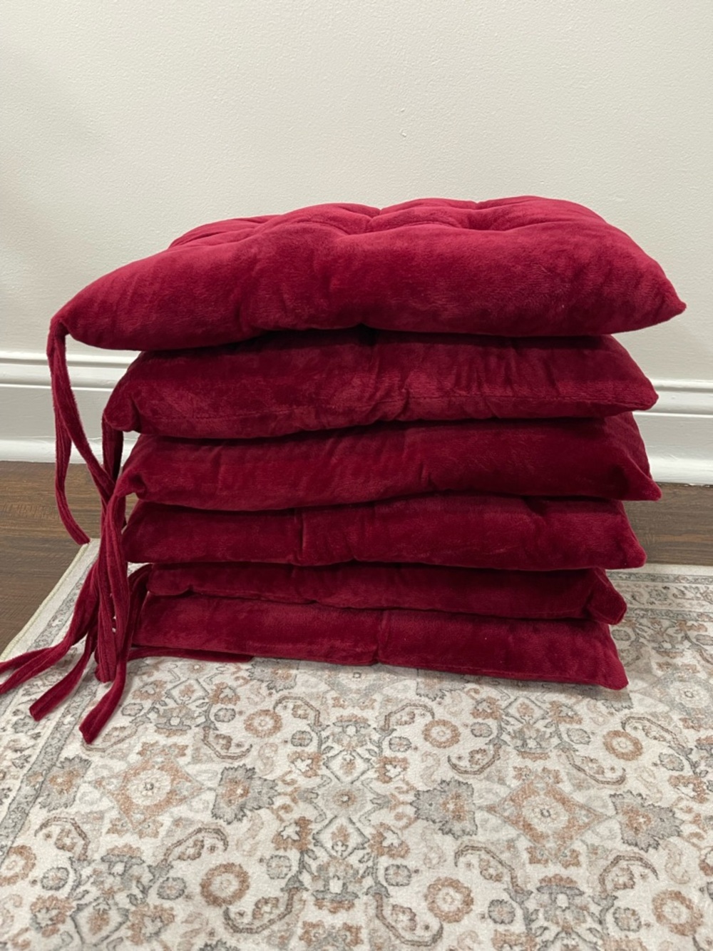 Set of 6, Plush/Velvet Deep Red Stackable Seat Cushions, 15,5”, new